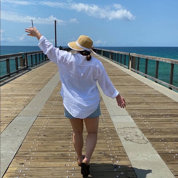 Hey Y’all!! Welcome to Balazi Boutique 🤍 - Picture 4 of 15